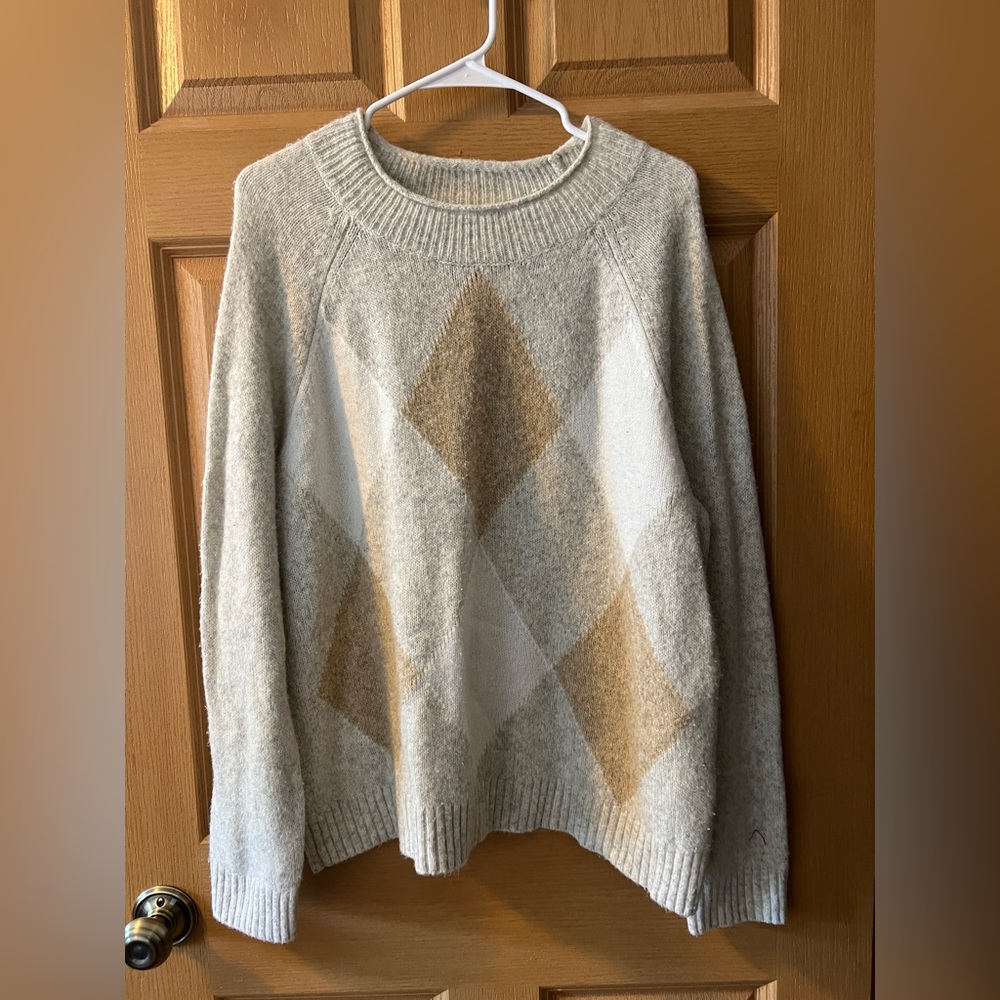 Women’s Croft & Borrow Sweater Size XXL
